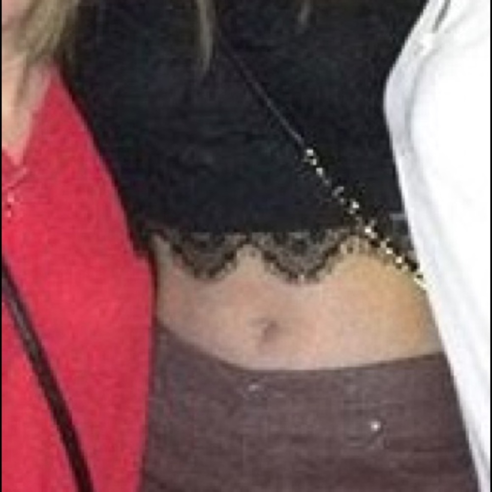 Express Crop Top - Picture 4 of 4