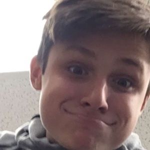 Meet your Posher, Dennis