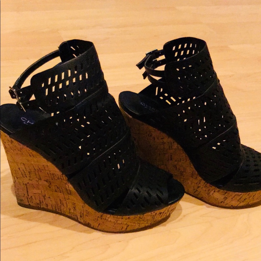 Charles David platform heels. Size 9.