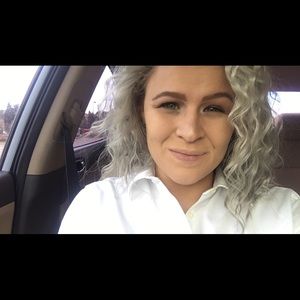 Meet your Posher, Caitlynn