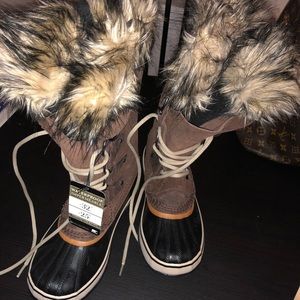 Sorel Joan of artic snow boots