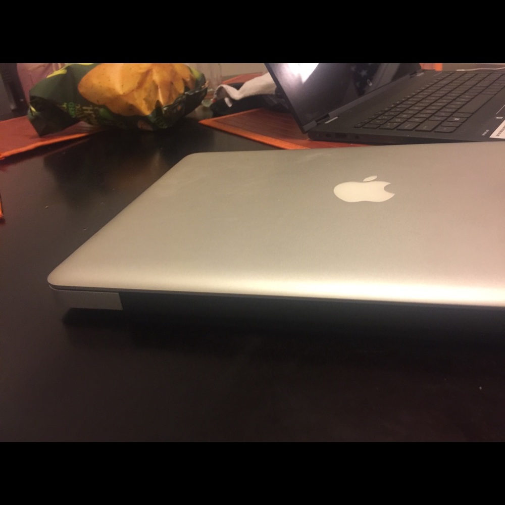 SOLD Apple Mac Book Pro 13.3 inch