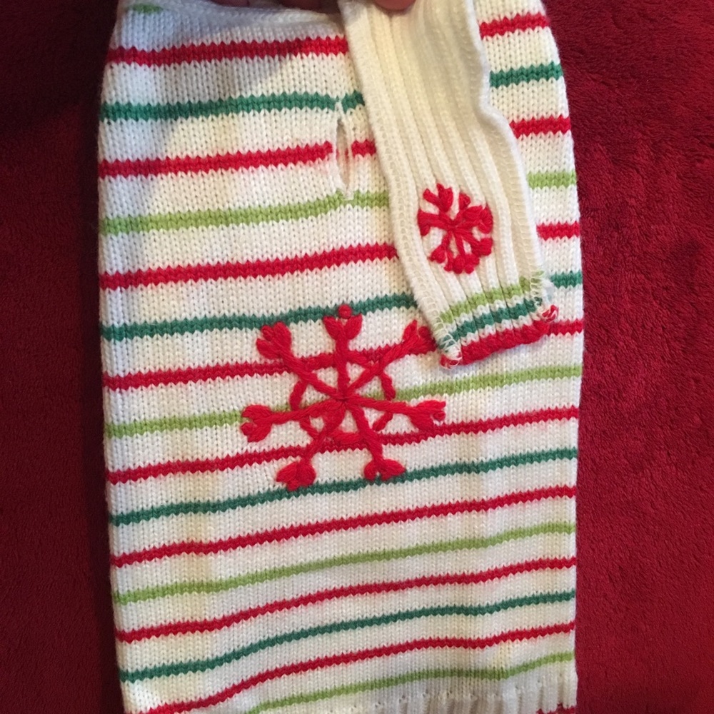 Let it Snow Sweater Furry Friend Embroidered Small