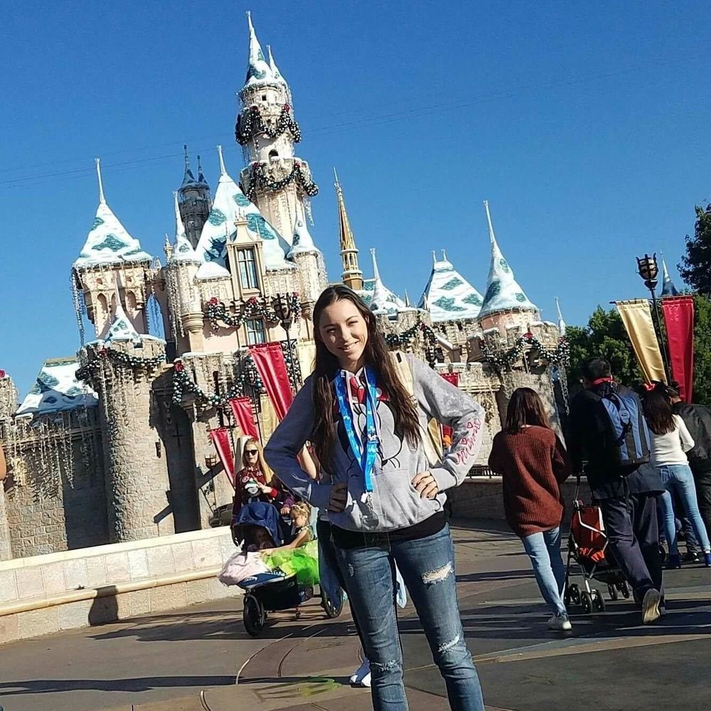 Meet your Posher, Stefanie