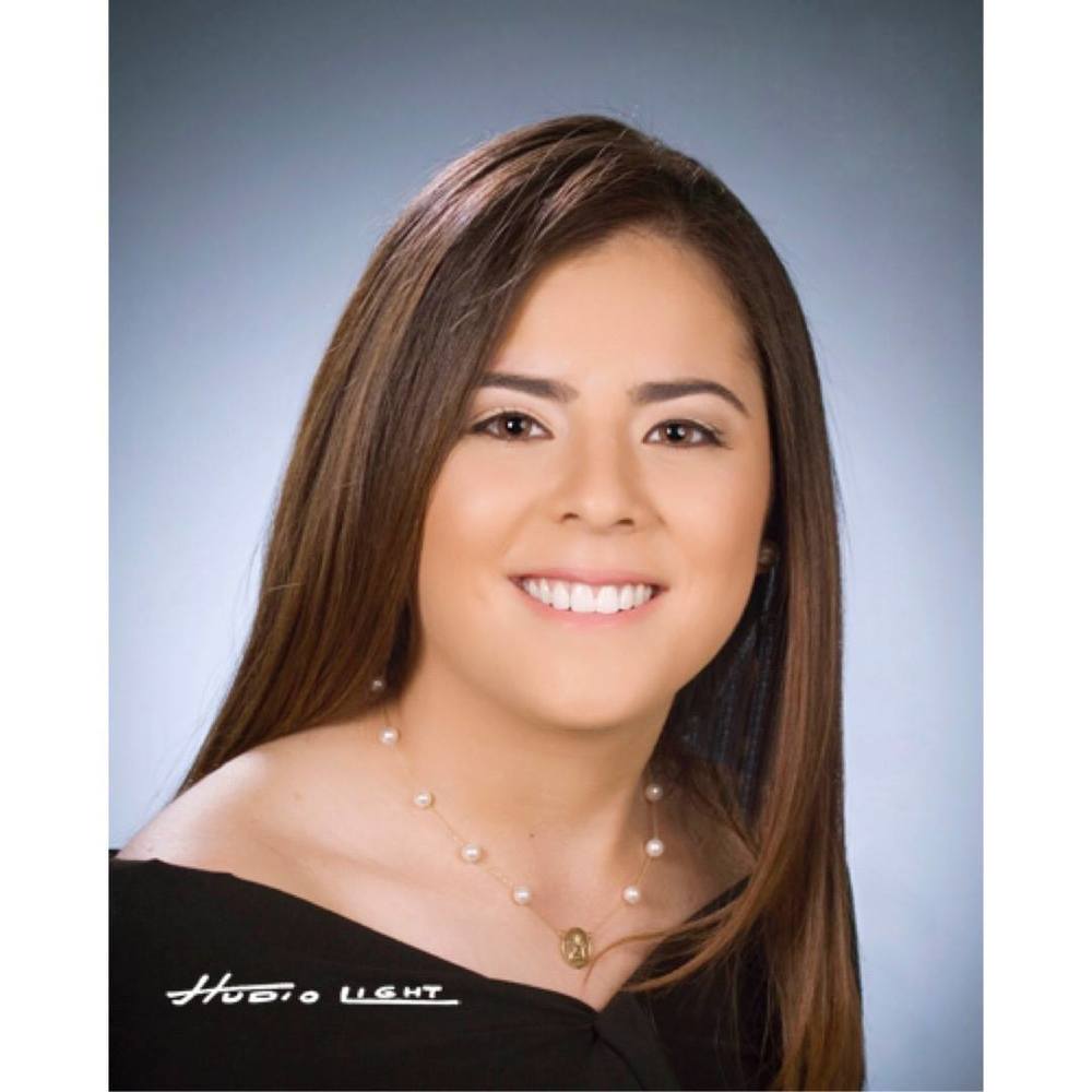 Meet your Posher, Ana sofia