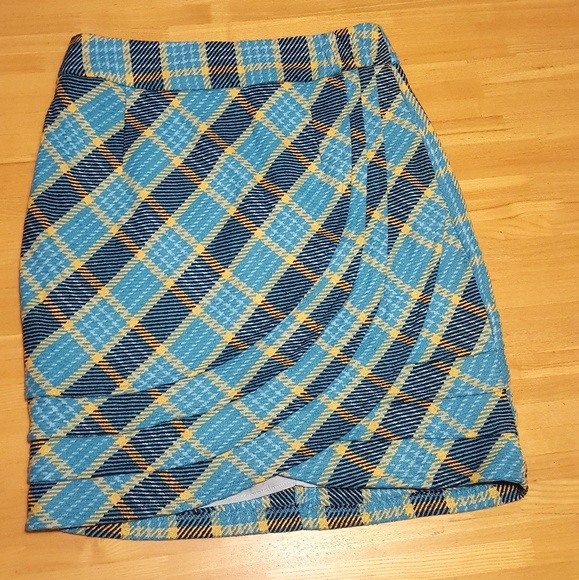 Downeast Basics Dresses & Skirts - Plaid Pencil Skirt by