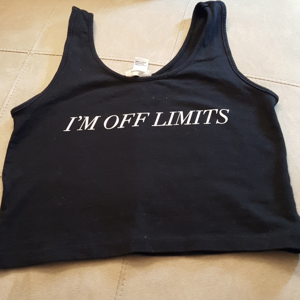 🌹3 For 15 Cute black croptop 💗