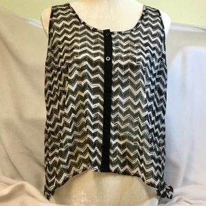 Candie’s Sheer Sleeveless Blouse Junior Medium
