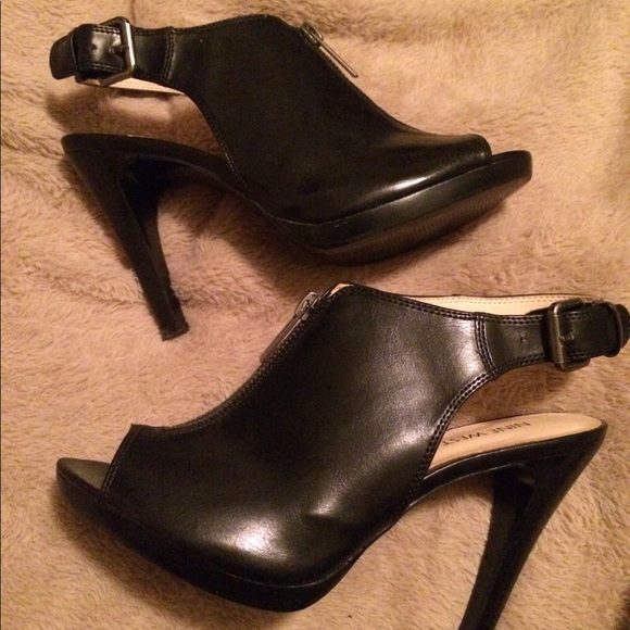 Nine West Shoes - Nine West leather black heels / booties