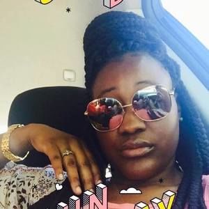 Meet your Posher, Brianna