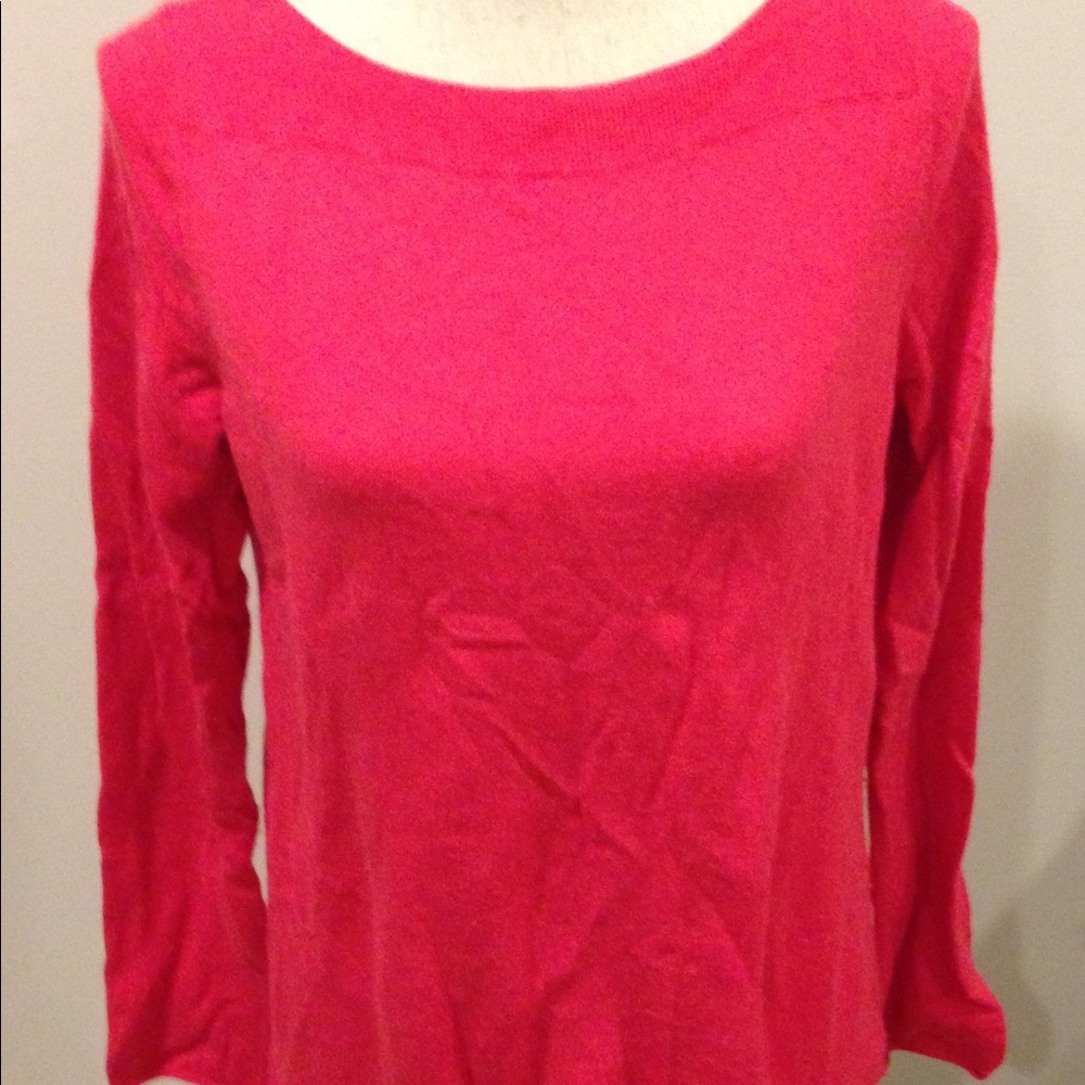Women's sweater