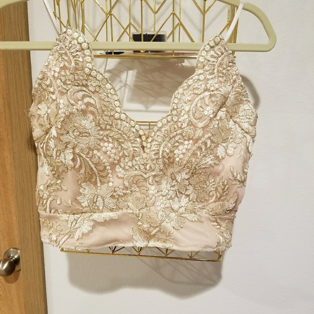 Special occasion crop top - Picture 1 of 1