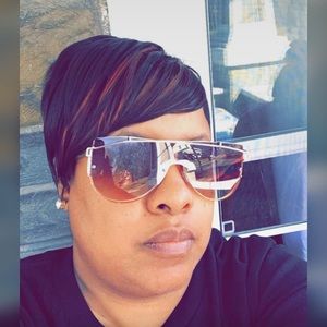 Meet your Posher, Tabitha