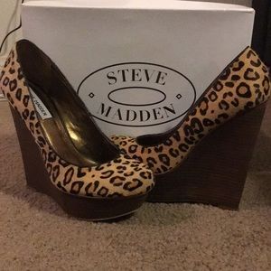Steve Madden wedges