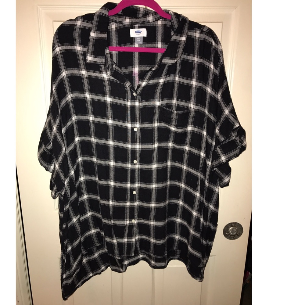 Plaid top