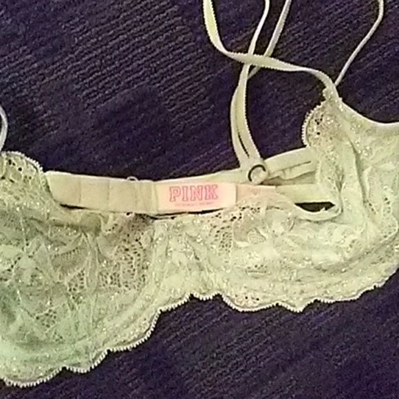 Pink Victoria Secret Demi Bra Size 36B - Picture 2 of 3