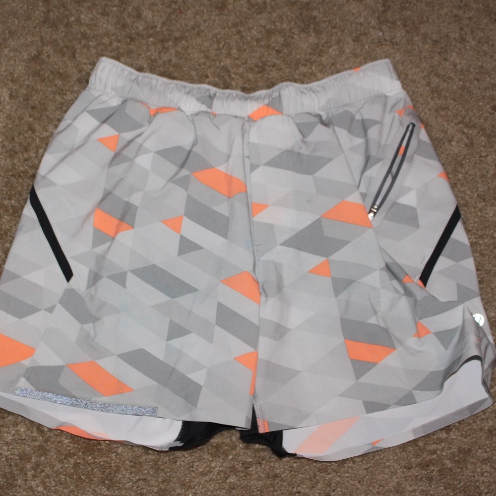 LULULEMON RUNNING SHORTS