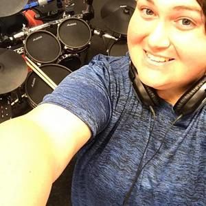 Meet your Posher, Whitney