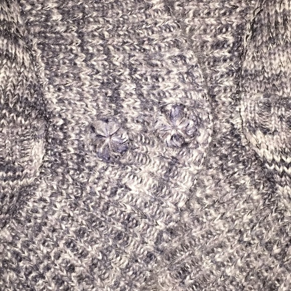 GORGEOUS🌸ELEGANT🌸 HEATHER GREY AND WHITE - Picture 2 of 7