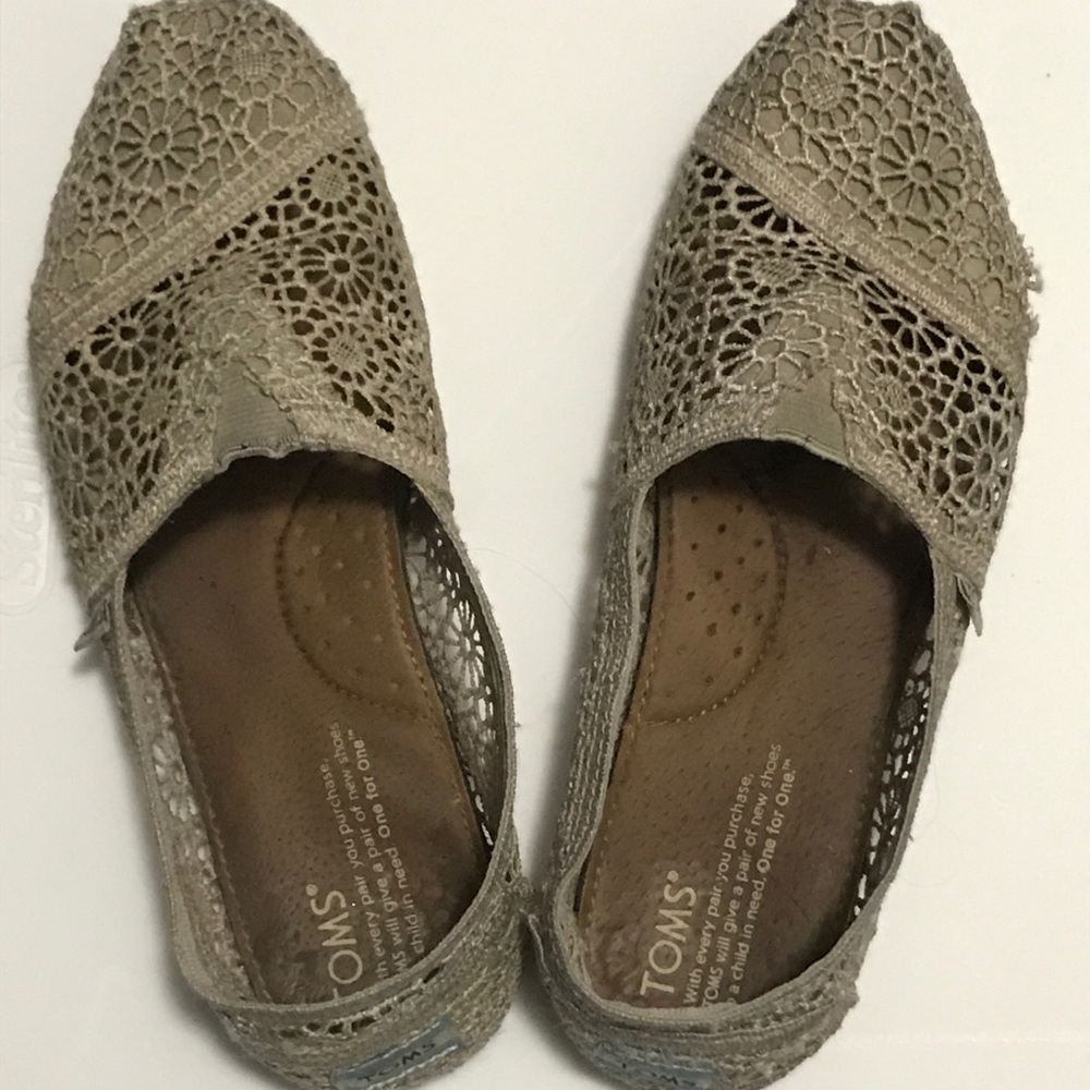 Toms Crochet Lace Tan Size 8