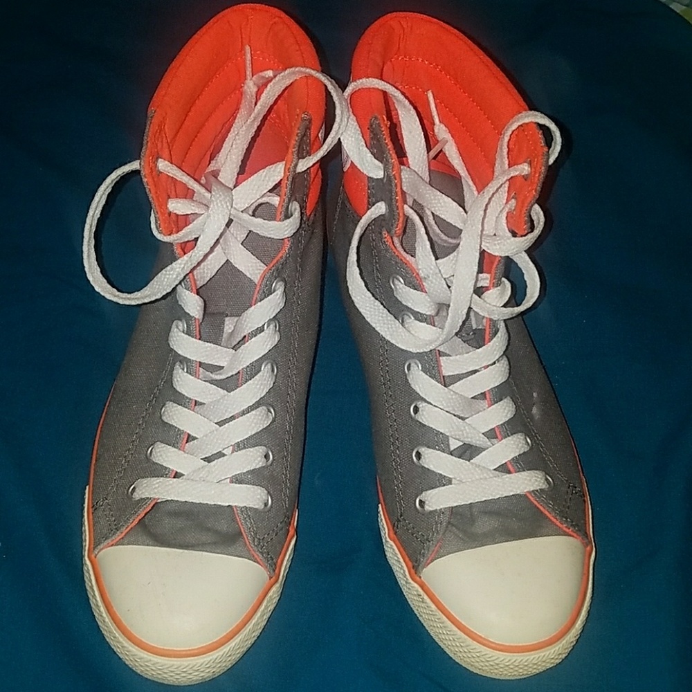 Converse