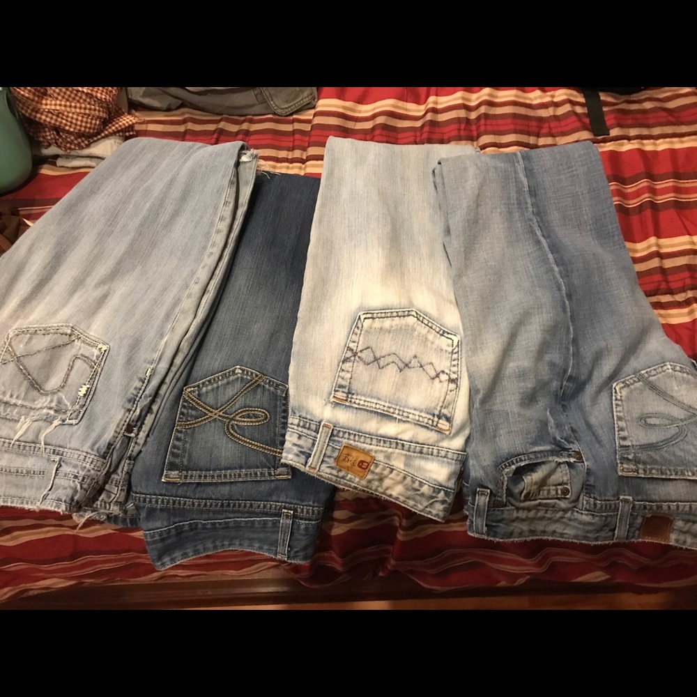 Jeans
