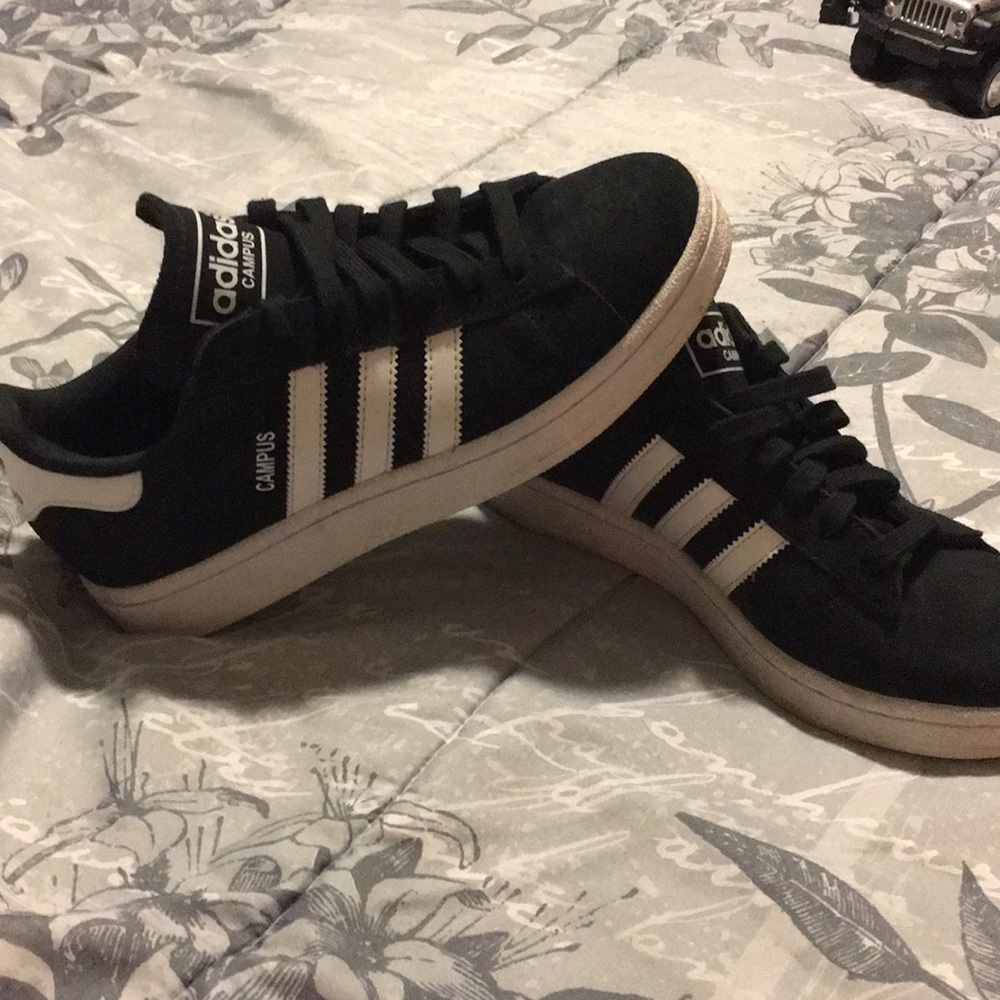 Adidas Campus