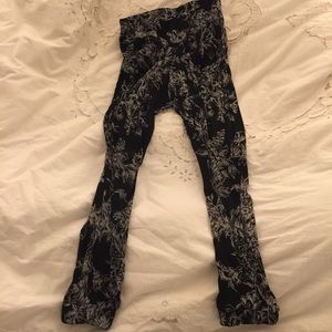 Flynn skye joggers