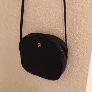 Vintage Etienne Aigner leather cross body bag