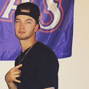 Meet your Posher, Eric