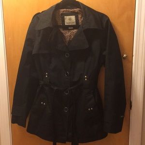 Weather Tamer Black Rain Jacket. hip length Size L