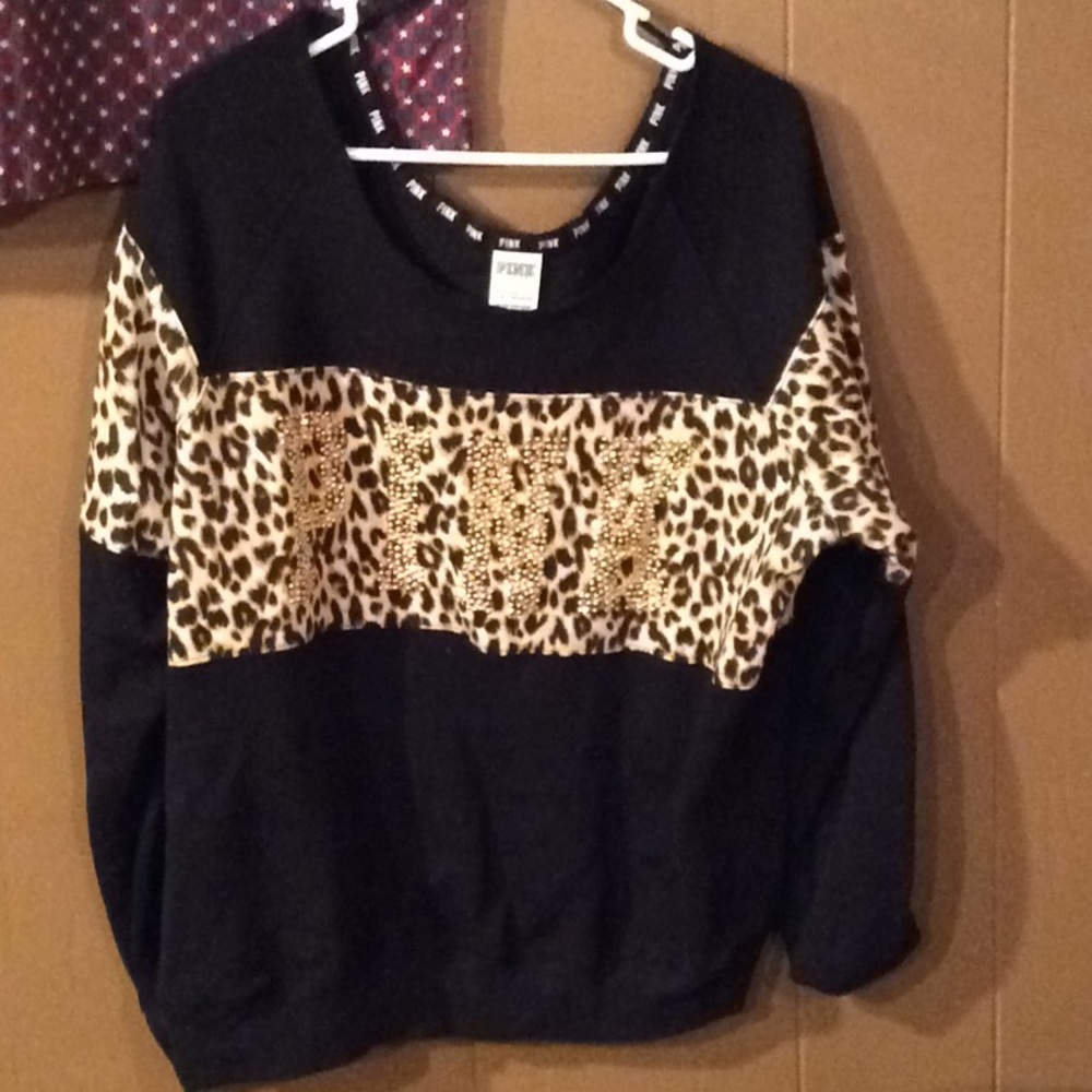 Crew neck Victoria secret cheetah rhinestone