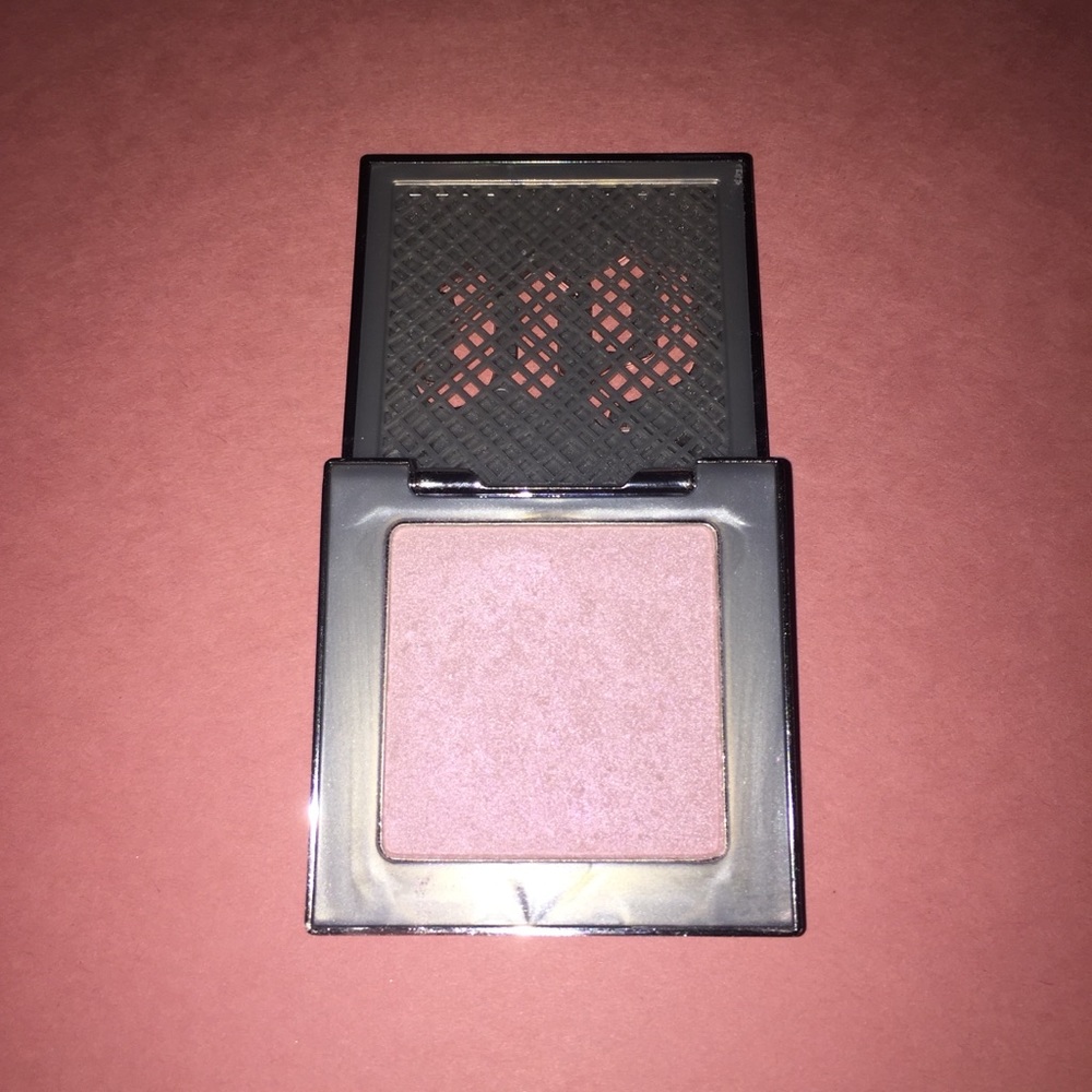 Urban Decay afterglow 8-hr powder highlighter