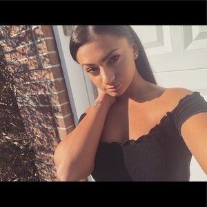 Meet your Posher, Mikayla