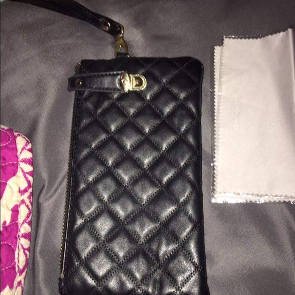 Wristlet
