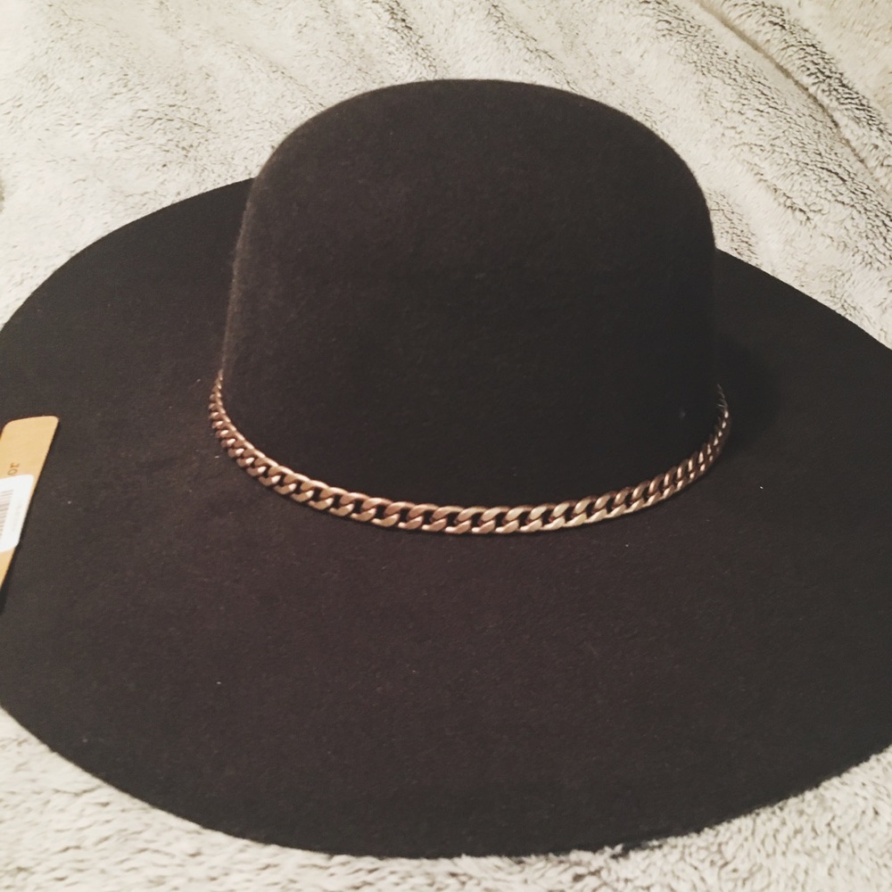 NWT Black Floppy Hat