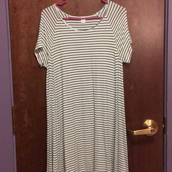 Old Navy Dresses & Skirts - Old Navy dress
