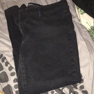 Black skinny jeans