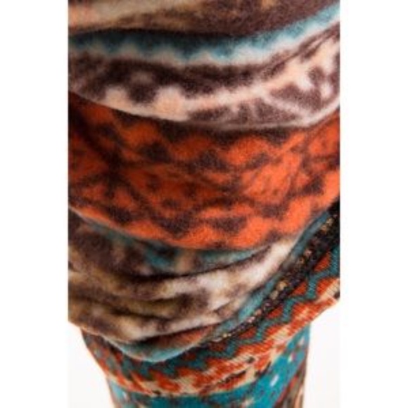 Fleece Lined Leggings - Picture 2 of 3