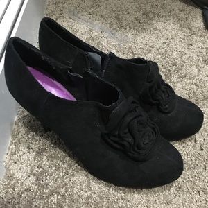 Madden girl black heels