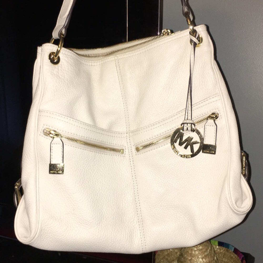 AUTHENTIC Michael Kors Layton