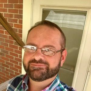 Meet your Posher, Derek