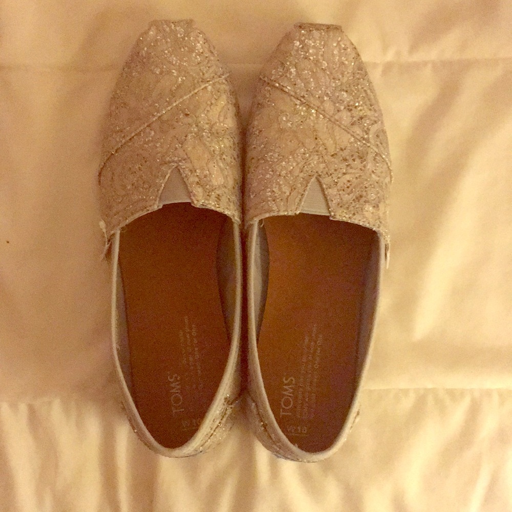 Toms Classic Silver Lace Glitz Shoes
