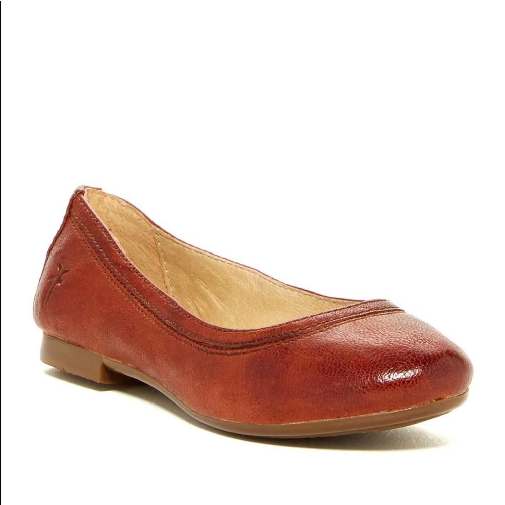 Frye Carson flats girls sz 11 EUC