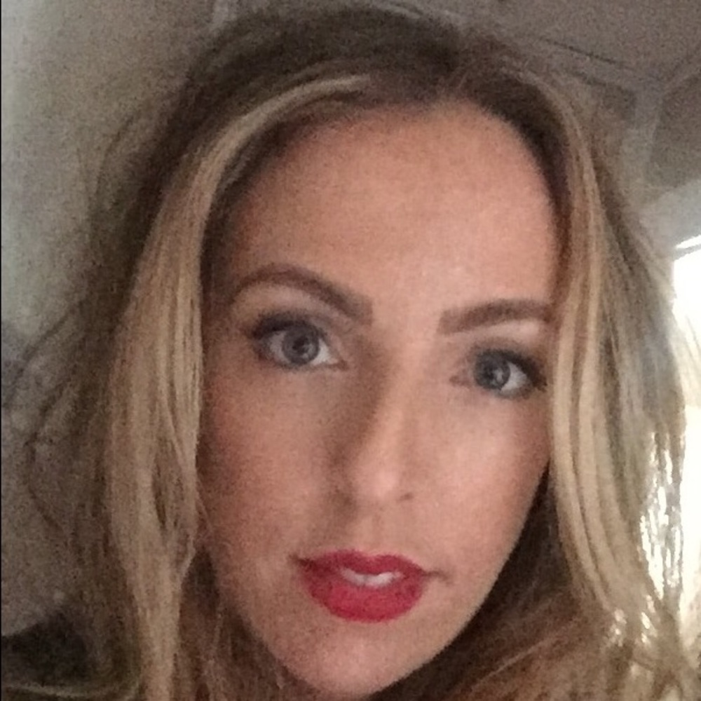 Meet your Posher, Alexandra