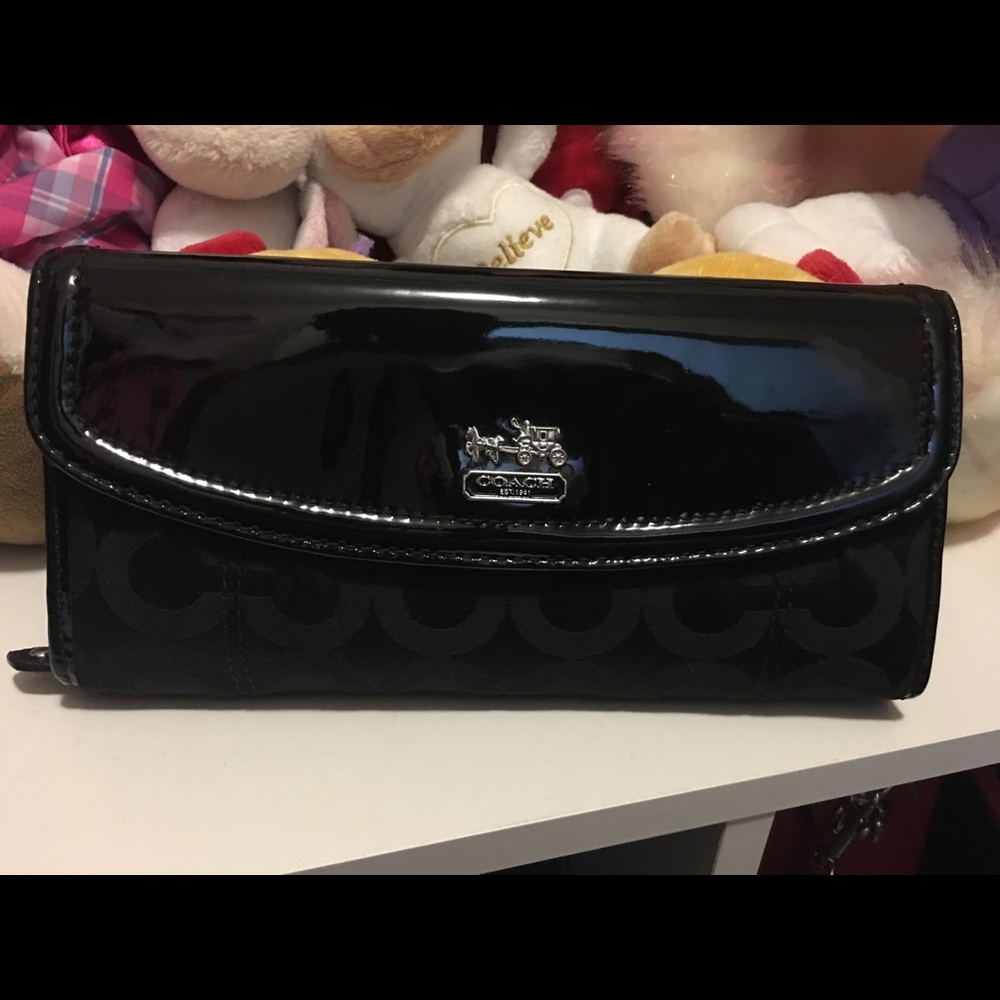 Coach wallet