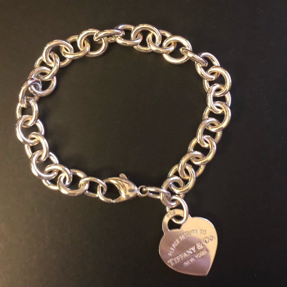 Auth. Tiffany & Co. Heart Tag Bracelet