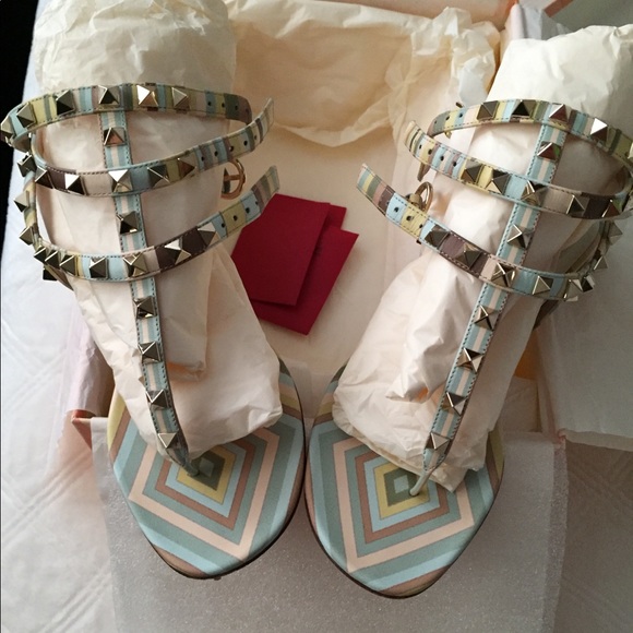 Pre owned Valentino rockstud sandals multi colored - Picture 4 of 5