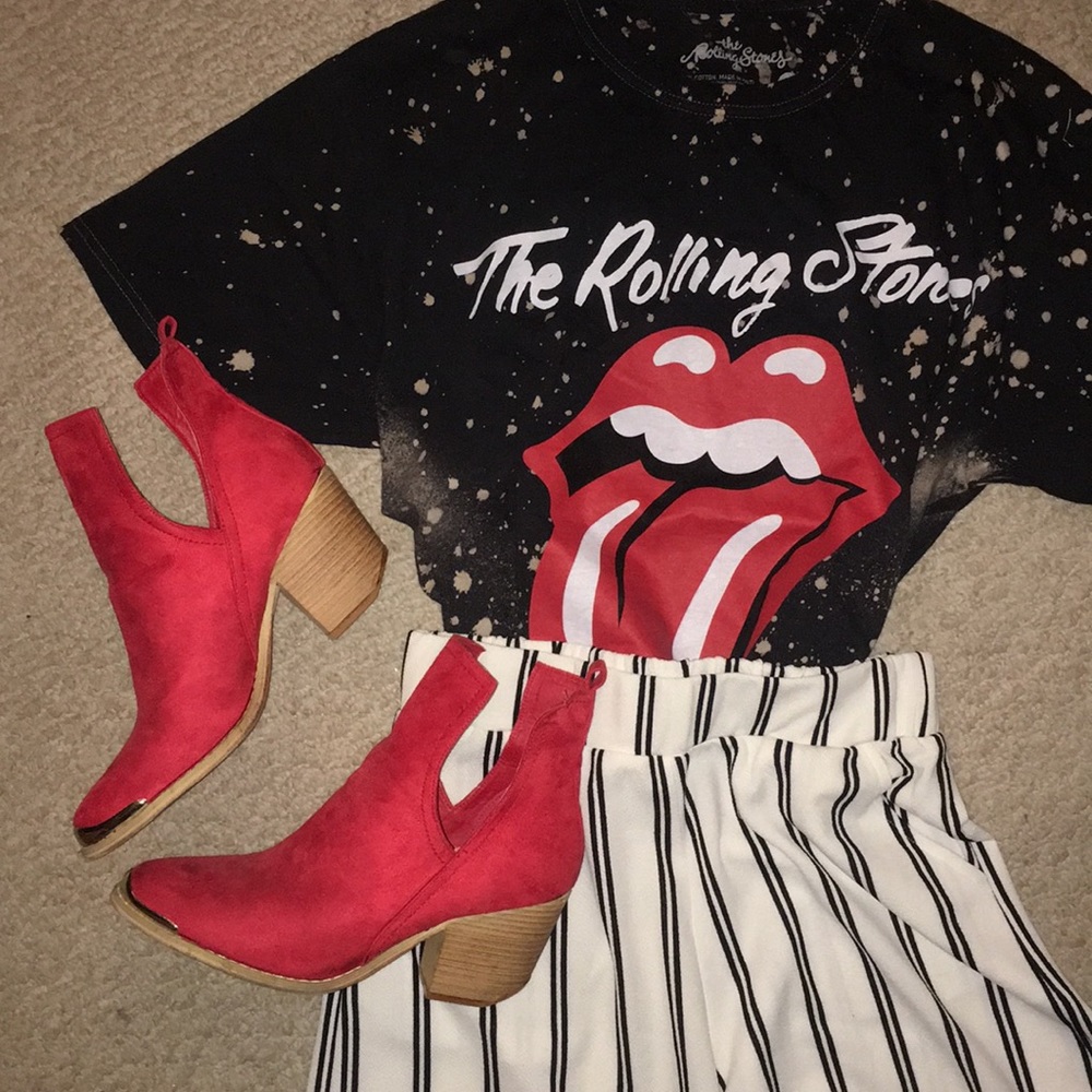 NWOT black and white striped culottes