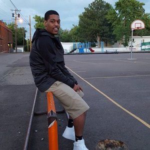 Meet your Posher, Josh